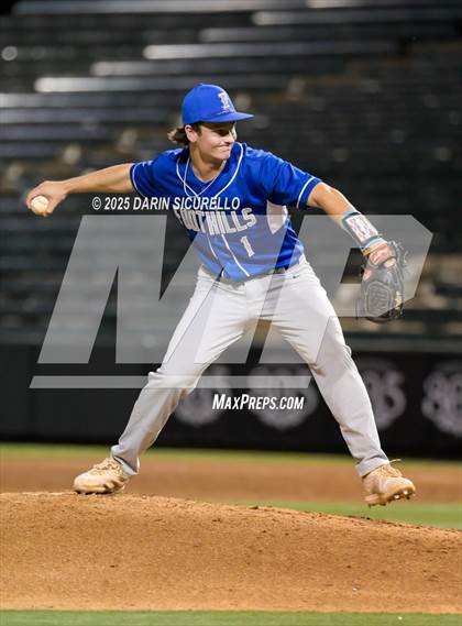 Thumbnail 2 in Catalina Foothills vs. Canyon View (AIA 5A Round 3A Playoff) photogallery.