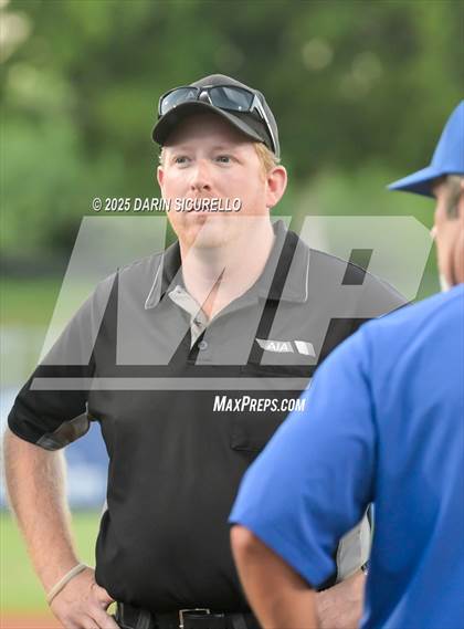Thumbnail 2 in Catalina Foothills vs. Canyon View (AIA 5A Round 3A Playoff) photogallery.