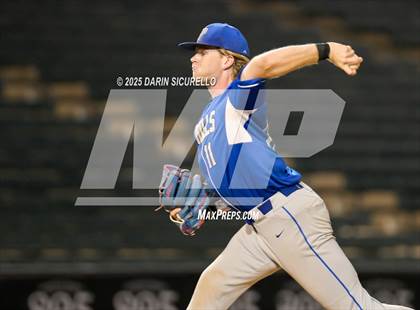 Thumbnail 2 in Catalina Foothills vs. Canyon View (AIA 5A Round 3A Playoff) photogallery.