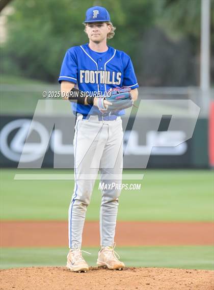 Thumbnail 2 in Catalina Foothills vs. Canyon View (AIA 5A Round 3A Playoff) photogallery.