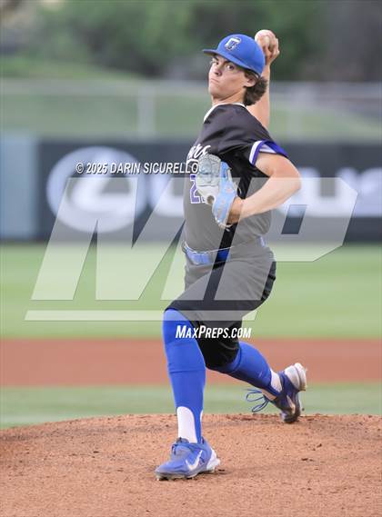 Thumbnail 3 in Catalina Foothills vs. Canyon View (AIA 5A Round 3A Playoff) photogallery.