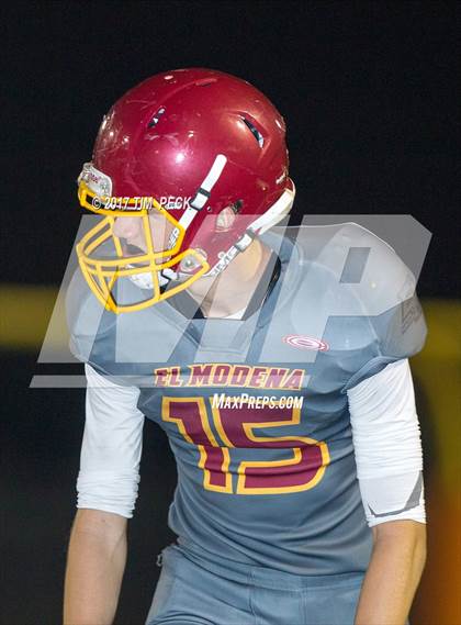 Thumbnail 1 in Canyon @ El Modena photogallery.