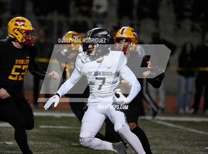 Thumbnail 1 in St. John Bosco vs. Mission Viejo (CIF SS D1 Semifinal Playoff) photogallery.