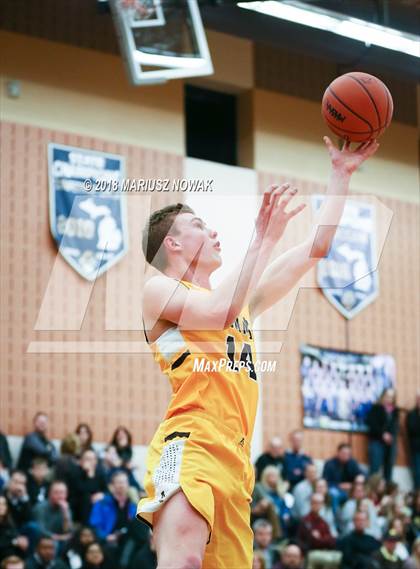 Thumbnail 2 in Utica Eisenhower @ Adams (MHSAA District Final) photogallery.