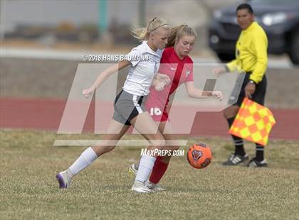 Thumbnail 1 in Spring Creek @ Truckee photogallery.