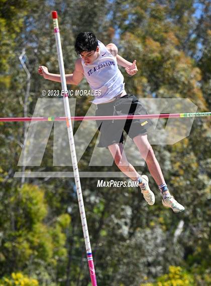 Thumbnail 3 in UC Track Classic (Day 2 Field Events) photogallery.