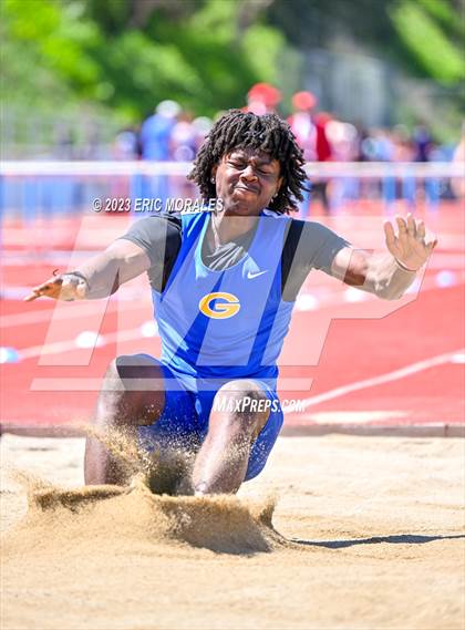 Thumbnail 2 in UC Track Classic (Day 2 Field Events) photogallery.
