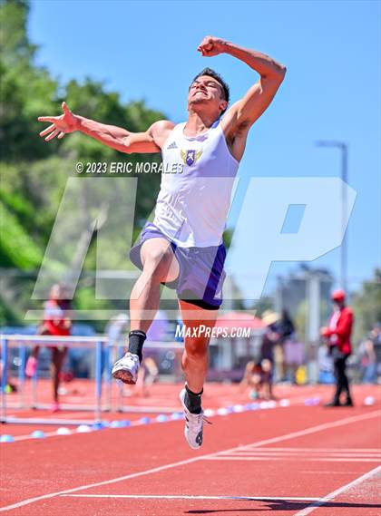 Thumbnail 2 in UC Track Classic (Day 2 Field Events) photogallery.