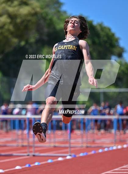 Thumbnail 3 in UC Track Classic (Day 2 Field Events) photogallery.