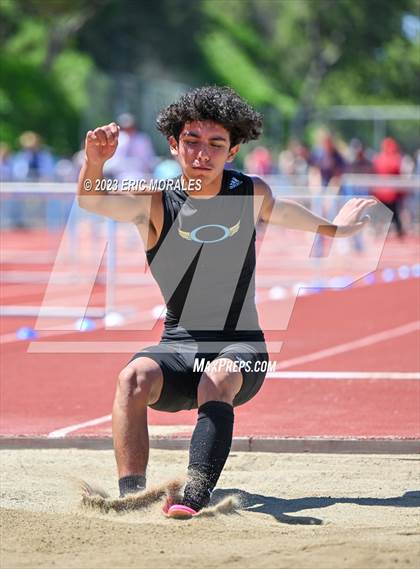 Thumbnail 1 in UC Track Classic (Day 2 Field Events) photogallery.