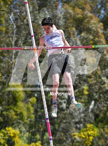 Thumbnail 1 in UC Track Classic (Day 2 Field Events) photogallery.