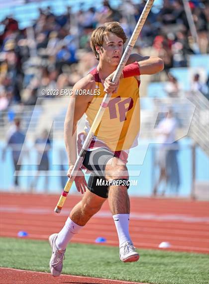 Thumbnail 2 in UC Track Classic (Day 2 Field Events) photogallery.
