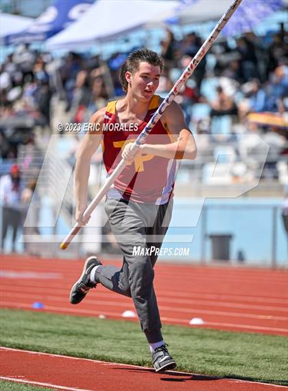 Thumbnail 1 in UC Track Classic (Day 2 Field Events) photogallery.