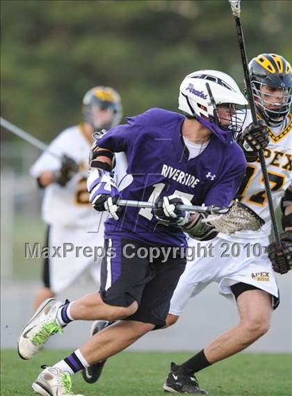 Thumbnail 2 in Riverside @ Apex (East Quarterfinal) photogallery.