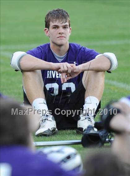 Thumbnail 2 in Riverside @ Apex (East Quarterfinal) photogallery.