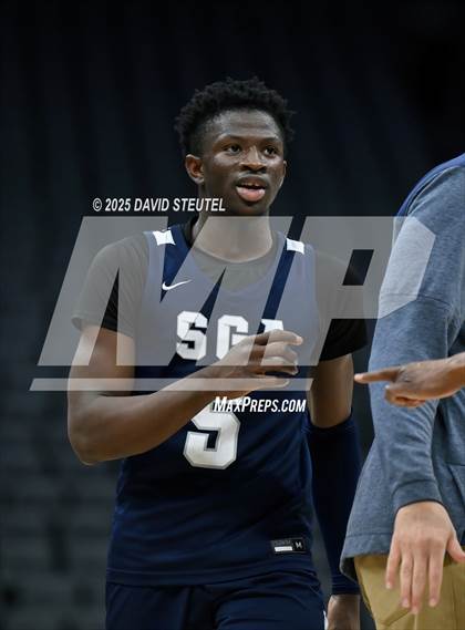 Thumbnail 3 in San Gabriel Academy vs. King's Academy (CIF State D3 Final) photogallery.