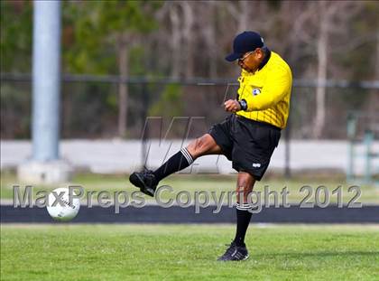 Thumbnail 2 in The Woodlands vs Fort Bend Dulles (TWHS Lady Highlander Invitational) photogallery.