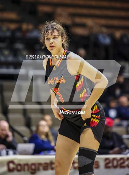 Thumbnail 3 in Tulare Union vs. Lompoc (CIF CS DIVISION IV CHAMPIONSHIP photogallery.
