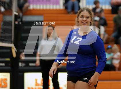 Thumbnail 3 in Grand Saline vs Fruitvale photogallery.