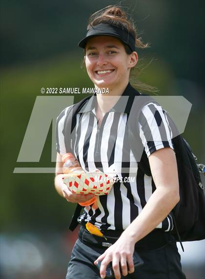 Thumbnail 2 in Redondo Union vs Royal (Rose Bowl Jamboree) photogallery.
