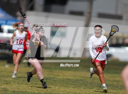 Thumbnail 1 in Redondo Union vs Royal (Rose Bowl Jamboree) photogallery.