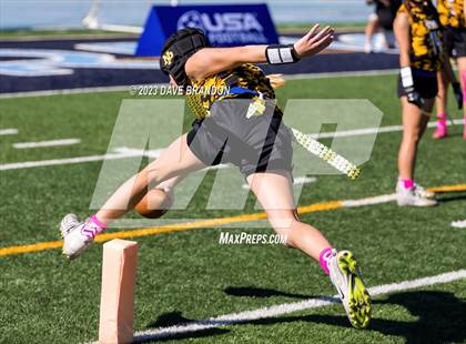 Thumbnail 2 in Newbury Park vs. Rio Mesa (Ventura County Championships) photogallery.