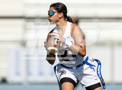 Thumbnail 1 in Newbury Park vs. Rio Mesa (Ventura County Championships) photogallery.
