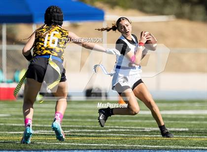 Thumbnail 3 in Newbury Park vs. Rio Mesa (Ventura County Championships) photogallery.