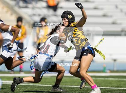 Thumbnail 3 in Newbury Park vs. Rio Mesa (Ventura County Championships) photogallery.