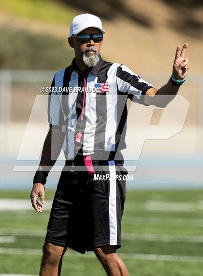 Thumbnail 2 in Newbury Park vs. Rio Mesa (Ventura County Championships) photogallery.