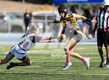 Thumbnail 3 in Newbury Park vs. Rio Mesa (Ventura County Championships) photogallery.