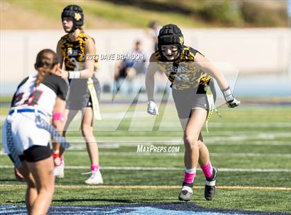 Thumbnail 1 in Newbury Park vs. Rio Mesa (Ventura County Championships) photogallery.