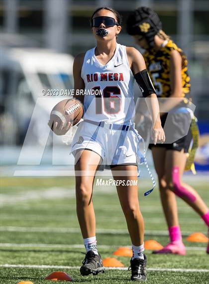 Thumbnail 2 in Newbury Park vs. Rio Mesa (Ventura County Championships) photogallery.