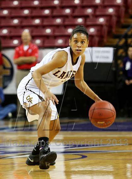 Thumbnail 1 in St. Francis vs. Lynwood (CIF State D2 Final) photogallery.