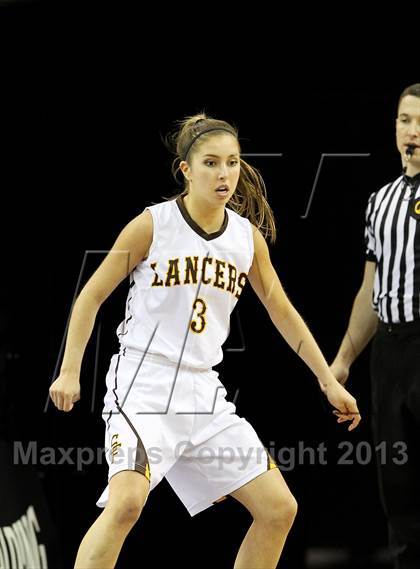 Thumbnail 2 in St. Francis vs. Lynwood (CIF State D2 Final) photogallery.