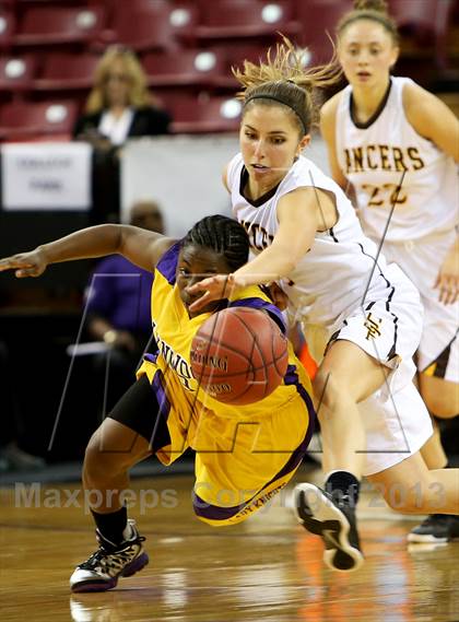 Thumbnail 1 in St. Francis vs. Lynwood (CIF State D2 Final) photogallery.
