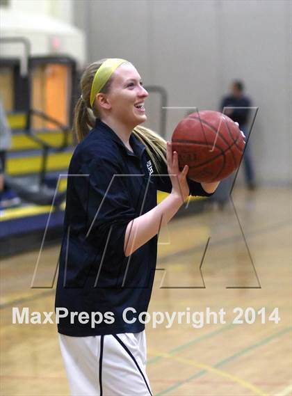Thumbnail 3 in Wethersfield @ RHAM (CIAC Class L 1st Round) photogallery.