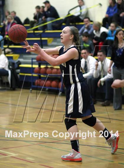 Thumbnail 3 in Wethersfield @ RHAM (CIAC Class L 1st Round) photogallery.