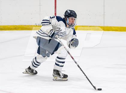 Thumbnail 2 in Hotchkiss School vs. Noble & Greenough (Flood Marr Tournament - 3rd place) photogallery.
