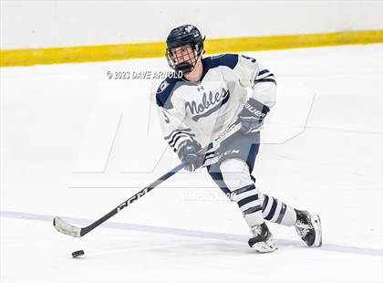Thumbnail 3 in Hotchkiss School vs. Noble & Greenough (Flood Marr Tournament - 3rd place) photogallery.