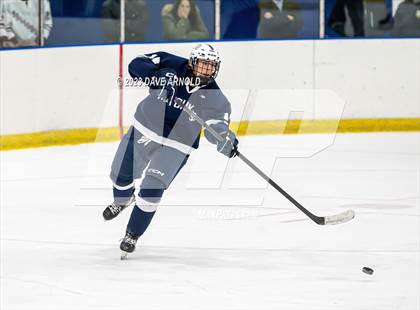 Thumbnail 2 in Hotchkiss School vs. Noble & Greenough (Flood Marr Tournament - 3rd place) photogallery.