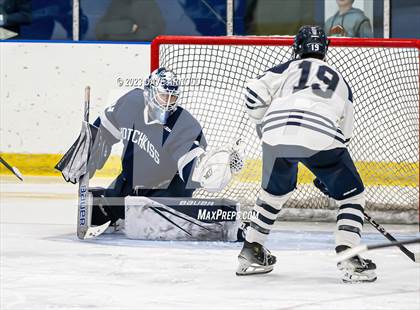 Thumbnail 3 in Hotchkiss School vs. Noble & Greenough (Flood Marr Tournament - 3rd place) photogallery.