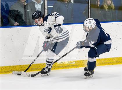 Thumbnail 1 in Hotchkiss School vs. Noble & Greenough (Flood Marr Tournament - 3rd place) photogallery.
