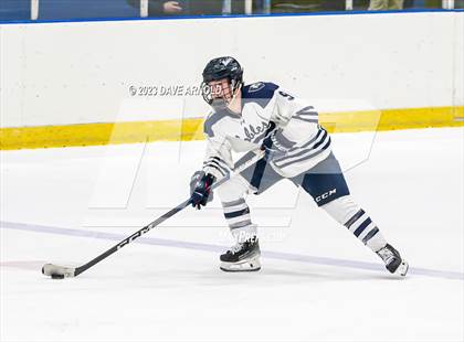 Thumbnail 3 in Hotchkiss School vs. Noble & Greenough (Flood Marr Tournament - 3rd place) photogallery.
