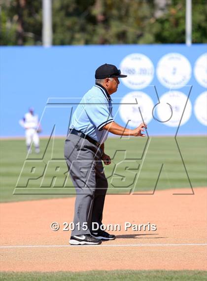 Thumbnail 3 in Flintridge Prep vs. St. Anthony (CIF SS D6 Final) photogallery.