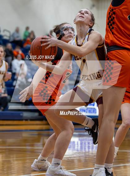 Thumbnail 2 in Federal Hocking vs. Portsmouth West  (OHSAA D6 Region 23 District Final) photogallery.