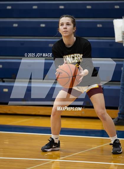 Thumbnail 1 in Federal Hocking vs. Portsmouth West  (OHSAA D6 Region 23 District Final) photogallery.