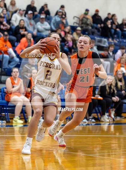 Thumbnail 1 in Federal Hocking vs. Portsmouth West  (OHSAA D6 Region 23 District Final) photogallery.