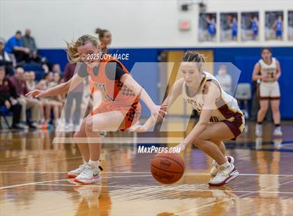 Thumbnail 3 in Federal Hocking vs. Portsmouth West  (OHSAA D6 Region 23 District Final) photogallery.