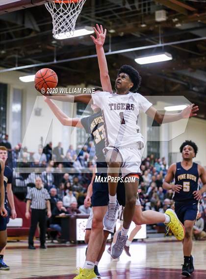Thumbnail 2 in Pine Bush vs. Kingston (Section 9 Class AA Semifinal)  photogallery.